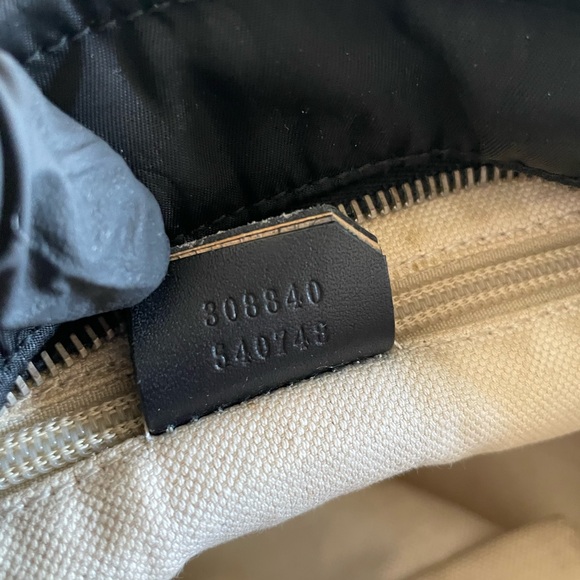 Gucci messenger bag - Picture 5 of 11